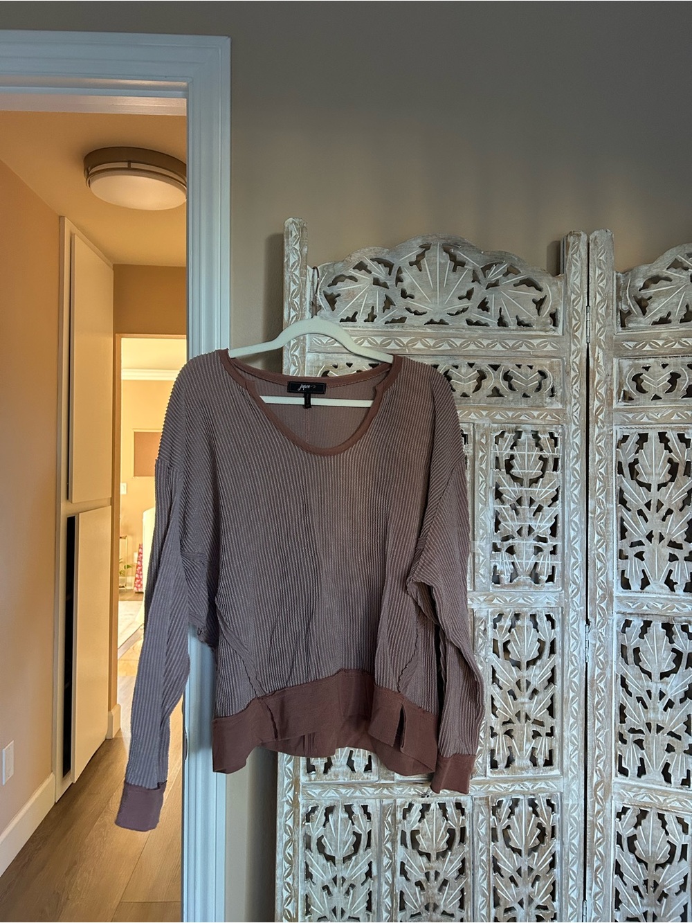 Cozy Oversized Mauve Rib-Knit Sweater